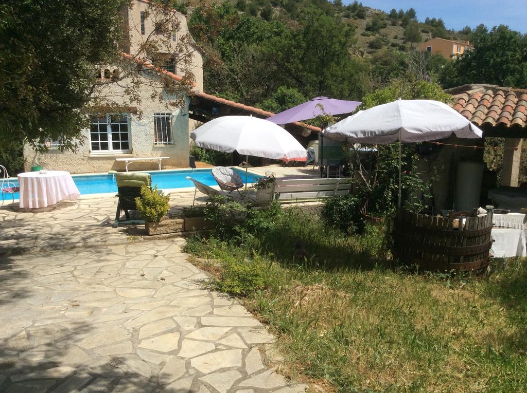 Lou Ribas Puyloubier Exterior foto